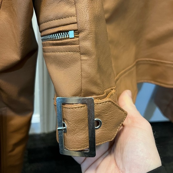 Chocolate USA Tan Faux Leather Moto Jacket – Size M - Picture 8 of 11